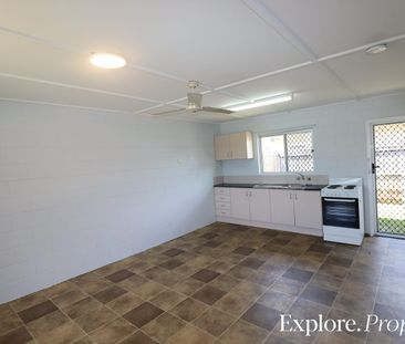 7/30 Canberra Street, North Mackay, Qld 4740 - Photo 4