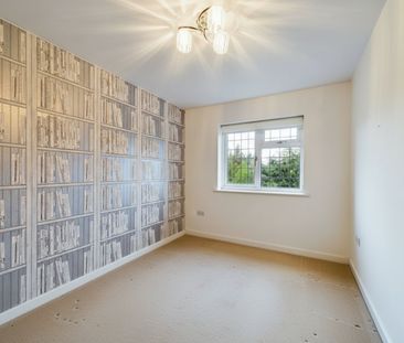 4 bedroom House in Havelock Road, Berkshire - Photo 4