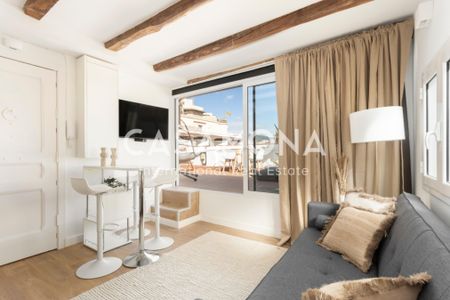 Stylish Studio with Private Terrace in Eixample - Photo 3