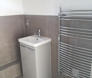 Cornfield Way, SS6 9DS - Photo 5