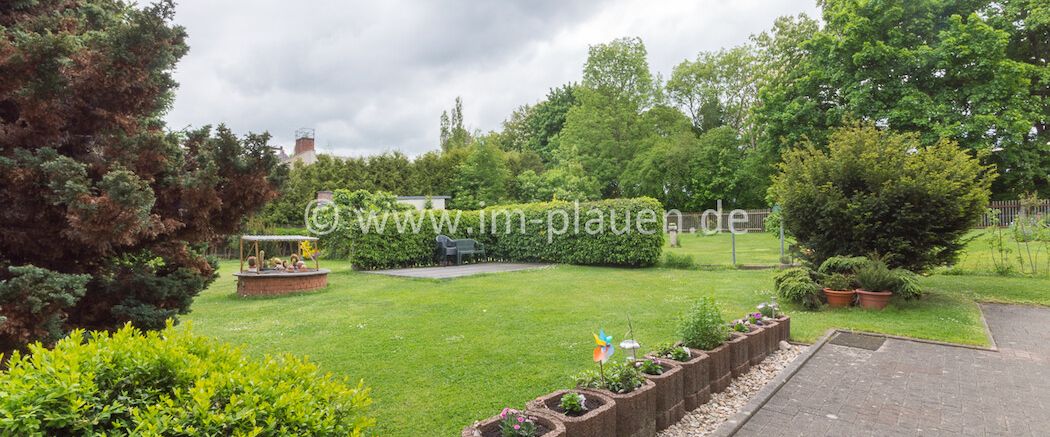 Dachgeschoss mit Tageslichtbad, 52m² Wfl. - sofort bezugsfrei - Plauen Alt Chrieschwitz - Photo 1