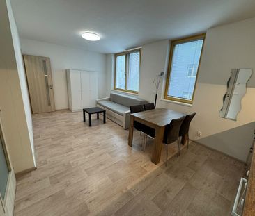 Pronájem bytu 1+kk 30 m² - Photo 2
