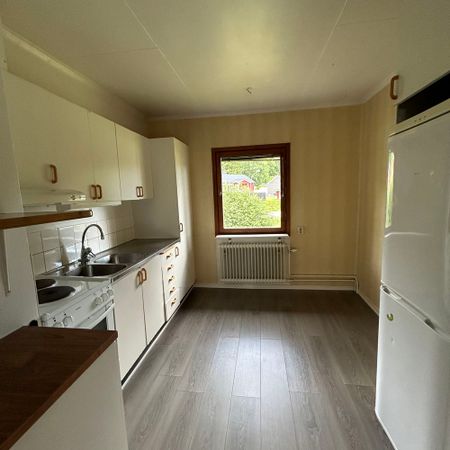 Skottsundsvägen, Kvissleby - Photo 3