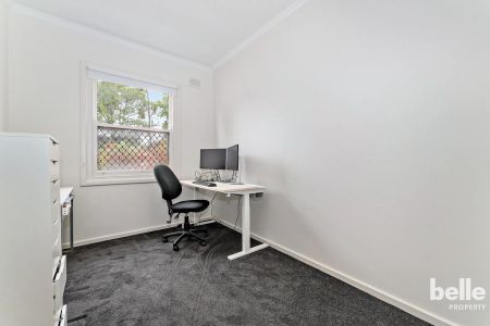 Modern & Charming 3-Bedroom - Photo 2