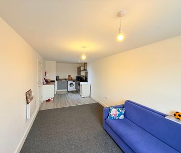 Newton Road, Yeovil, Somerset - Photo 5