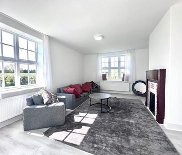 3 bedroom detached house to rent - Photo 2