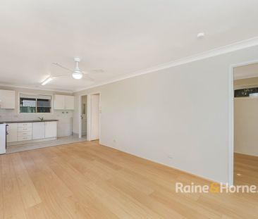 LOCATION ! LOCATION ! - Photo 2