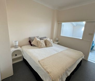 Beaconsfield - Photo 1