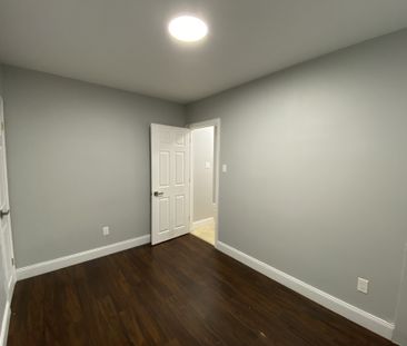 227 West Lane - U3 - Photo 4