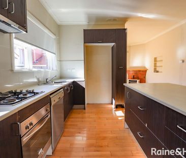 William Street- Available 30/10/25!!!! - Photo 2