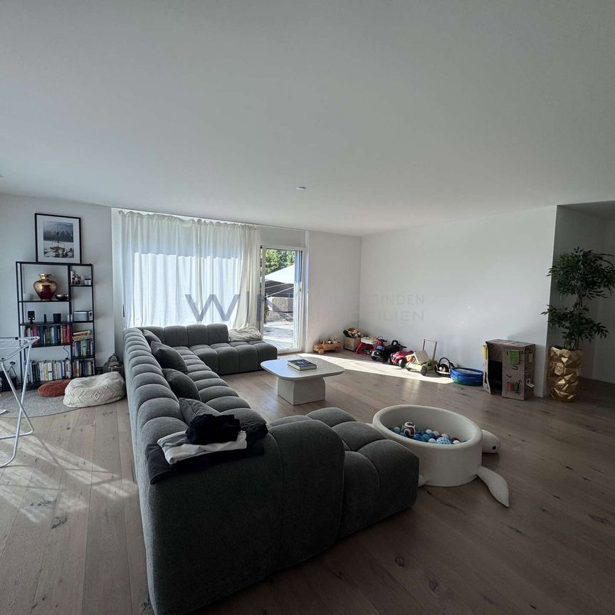 5.5 Zimmer, 183 m², 1. Stock - Photo 1