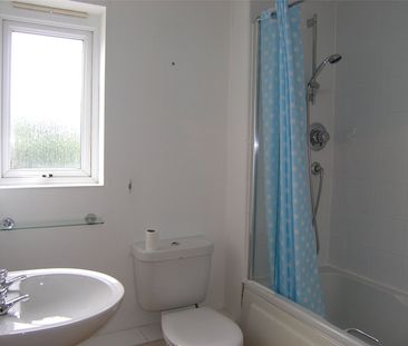 Manley Gardens, Bridgwater, TA6 - Photo 3