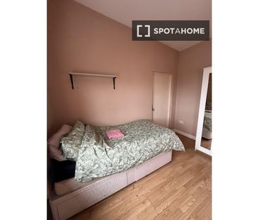 Bed in shared room for rent in Ballymun-Whitehall, Dublin. - Photo 5
