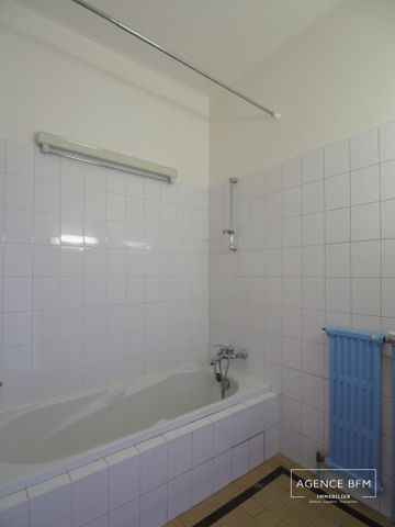 Location Appartement 2 pièces 54m² ANNECY 74000 - Photo 4