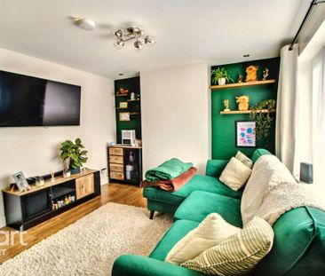 3 bedroom semi-detached house to rent - Photo 2