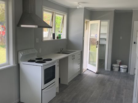 13 Holland Crescent, Kawerau - Photo 2