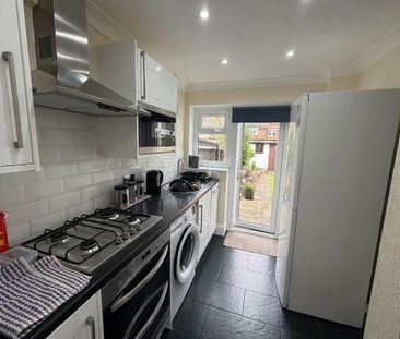 2 bedroom terraced house to rent - Photo 3