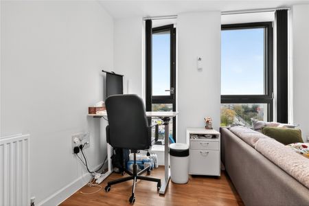 Agnes George Walk, London, E16 2FR - Photo 3