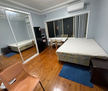 West Ryde - Photo 3