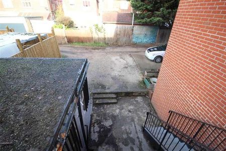 Millbrook Road West, Southampton, SO15 - Photo 5
