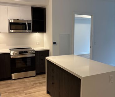 For Lease - 333 Sunseeker Avenue Unit# 326, Innisfil, Ontario - Photo 4