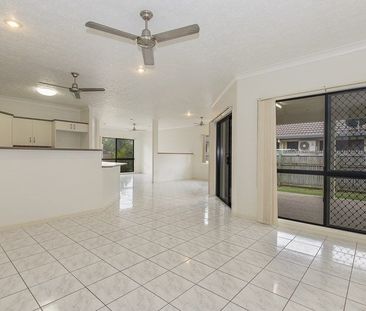 6 Montebello Cir, Kirwan - Photo 1