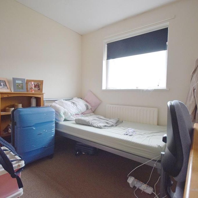 5 bedroom terraced house to rent - Photo 1