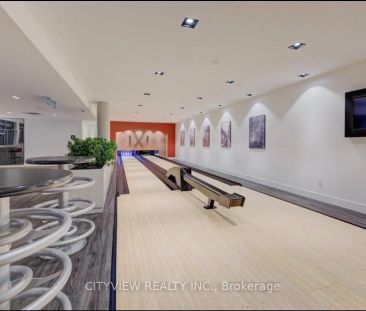 25 Wellington Street S #1809 - Photo 5