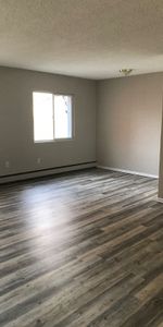 Apartment in Downtown - Photo 4