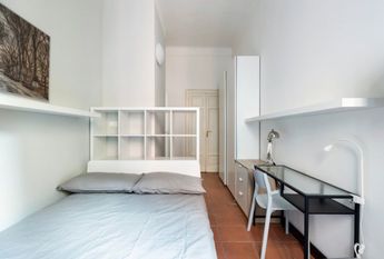 Via Luciano Manara, Milan, Lombardy 20122