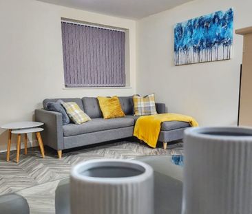 2 Bed Flat, Harefield Court, CV2 - Photo 1