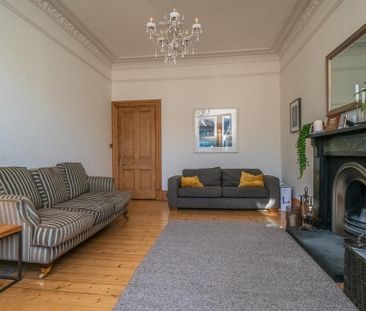 4 bedroom terraced house to rent - Photo 3