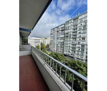 Carnaxide e Queijas, Lisbon - Photo 3