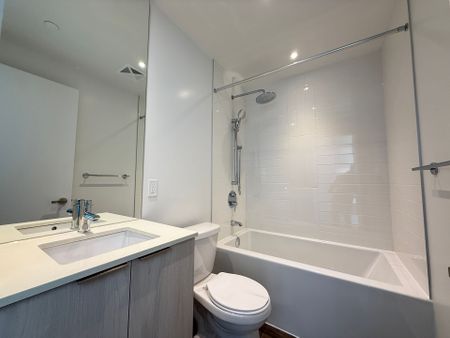 For Lease - 448 Burnhamthorpe Road Unit# 910, Mississauga, Ontario - Photo 4