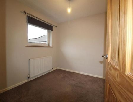 3 Bedroom Semi Detached Available Arranging tenancy - Photo 3