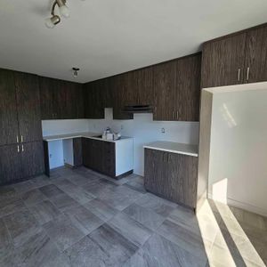 Grand 4 1/2 rénové à Varennes - Photo 2