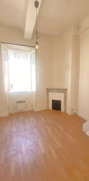 Location Appartement 1 pièce 20m² CASSIS 13260 - Photo 1