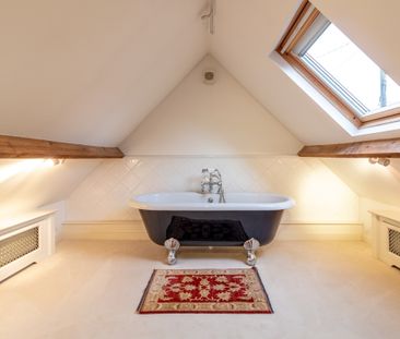 Harrisons Lane, Woodstock - Photo 2