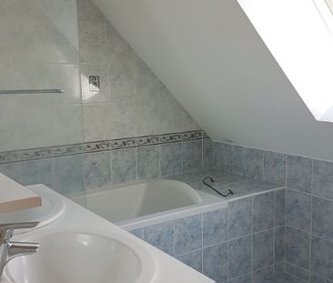 A LOUER Maison 50810 Saint Pierre De Semilly 3 chambres 107 m2 - Photo 3