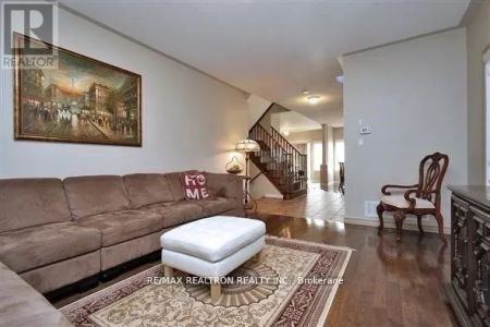 336 MINGAY AVENUE - Photo 2