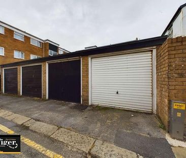 Rawcliffe Street, Blackpool, FY4 - Photo 3