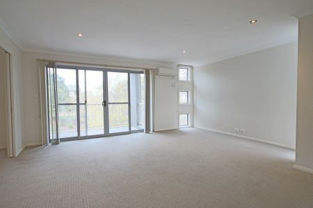 14A Eckley St, Gungahlin ACT 2912 - Townhouse For Rent | Domain - Photo 3
