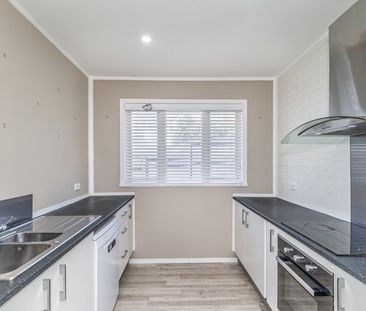 31 Kawiu Road, Levin - Photo 5