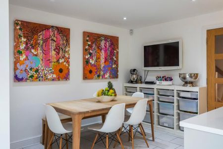 3 Bedroom Townhouse - Photo 4