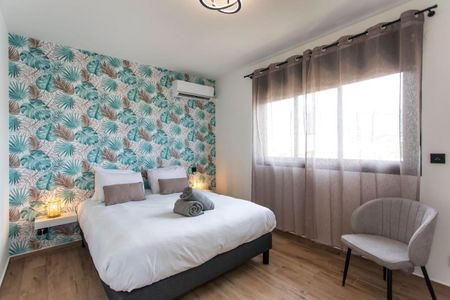 Location Maison 5 pièces 135m² STE MARIE 97438 - Photo 4