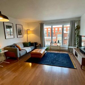 4 1/2 Condo-Appartement à louer - Photo 2