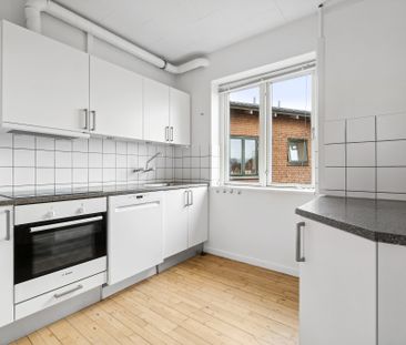 Veldisponeret 3-værelses på Roskildevej - Photo 5