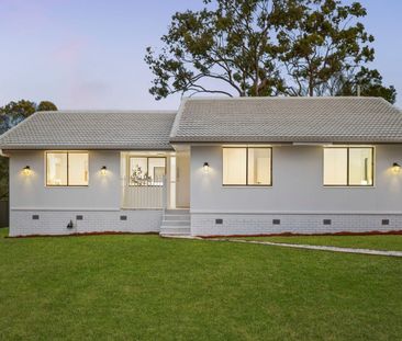 Spacious Family Home with Large Yard in Sunnybank Hills - Photo 2