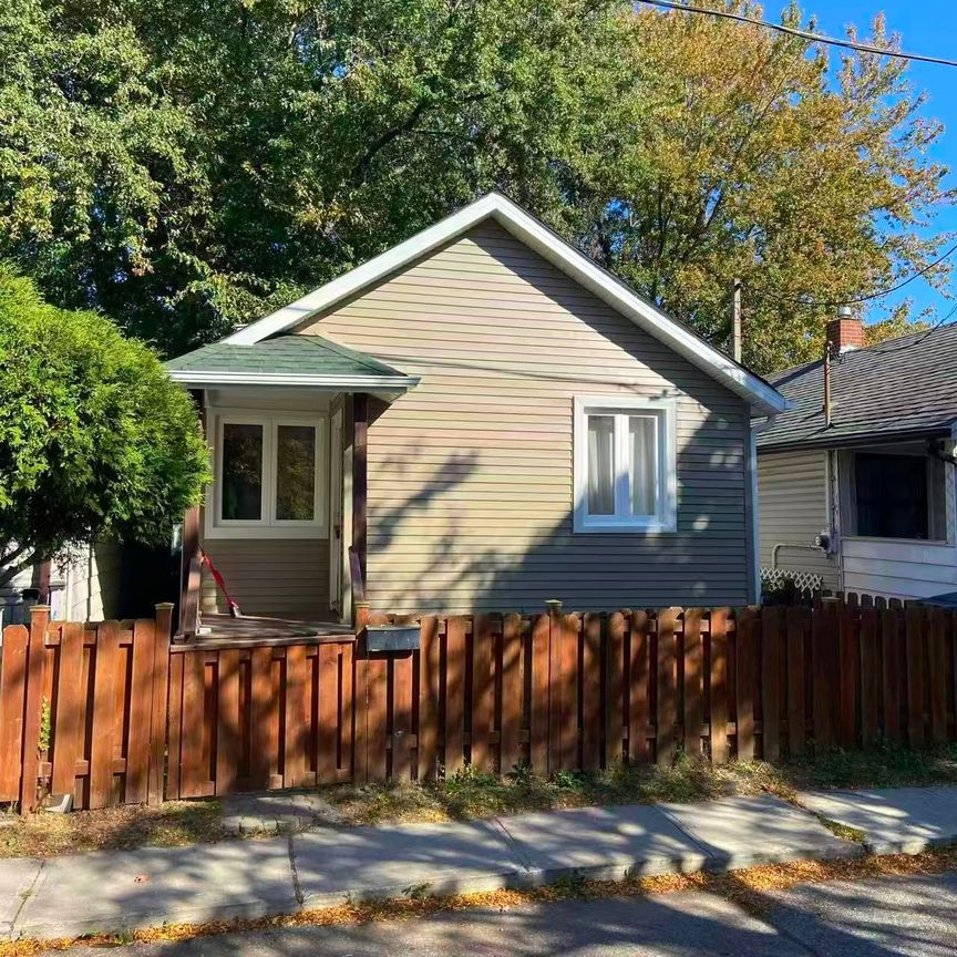 For Lease - 7 Sneath Avenue, Toronto, Ontario - Photo 2