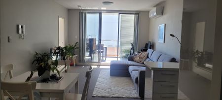 Hurlstone Park - Photo 2